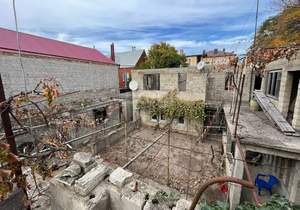 Дом 284м², 2-этажный, участок 5 сот.  