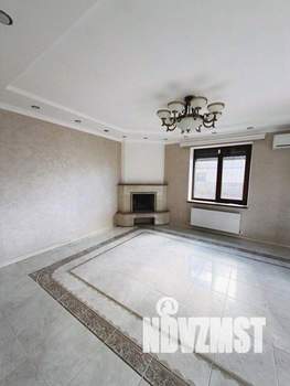 Дом 185м&sup2;, 2-этажный, участок 6 сот.  