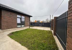 Дом 106м&sup2;, 1-этажный, участок 6 сот.  