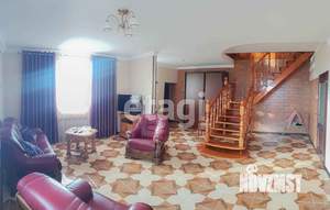 Дом 360м², 2-этажный, участок 10 сот.  