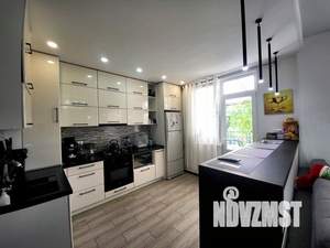 Дом 145м&sup2;, 2-этажный, участок 5 сот.  