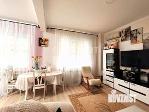 Дом 130м&sup2;, 2-этажный, участок 9 сот.  