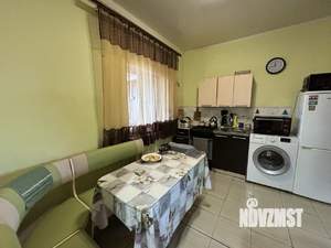 Дом 42м&sup2;, 1-этажный, участок 4 сот.  