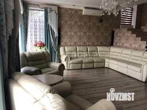 Дом 352м&sup2;, 3-этажный, участок 5 сот.  