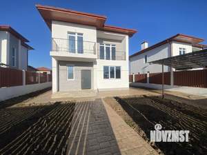 Дом 138м&sup2;, 2-этажный, участок 6 сот.  