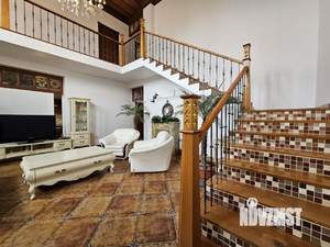 Дом 253м², 2-этажный, участок 6 сот.  