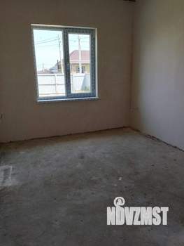 Дом 98м&sup2;, 2-этажный, участок 5 сот.  