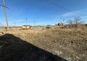 Дом 360м&sup2;, 3-этажный, участок 13 сот.  