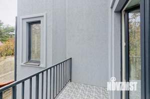 Дом 600м&sup2;, 2-этажный, участок 11 сот.  