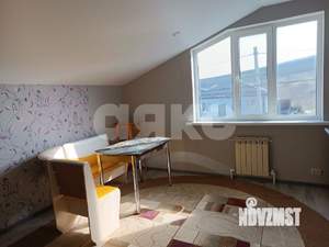 Дом 267м&sup2;, 3-этажный, участок 10 сот.  