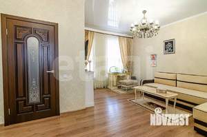 Дом 132м&sup2;, 2-этажный, участок 4 сот.  