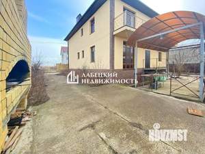 Дом 234м², 2-этажный, участок 10 сот.  