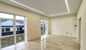 Дом 140м&sup2;, 2-этажный, участок 4 сот.  