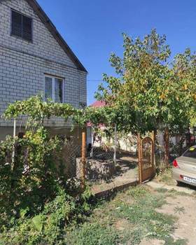 Дом 65м&sup2;, 2-этажный, участок 5 сот.  