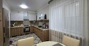 Дом 260м², 2-этажный, участок 0 сот.  