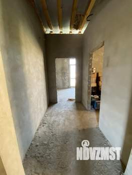 Дом 199м&sup2;, 2-этажный, участок 5 сот.  