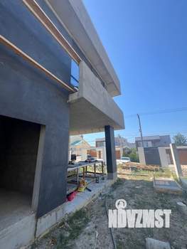 Дом 220м&sup2;, 2-этажный, участок 8 сот.  