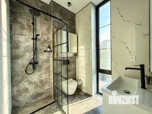 Дом 235м&sup2;, 2-этажный, участок 6 сот.  