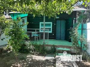 Дом 70м&sup2;, 2-этажный, участок 2 сот.  