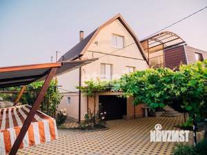 Дом 166м&sup2;, 3-этажный, участок 10 сот.  