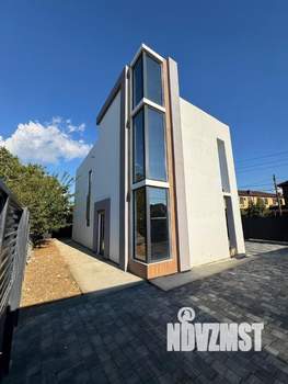 Дом 209м&sup2;, 2-этажный, участок 3 сот.  