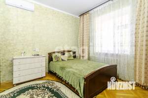 Дом 153м&sup2;, 2-этажный, участок 3 сот.  