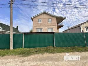 Дом 244м², 2-этажный, участок 7 сот.  