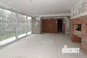 Дом 600м&sup2;, 2-этажный, участок 11 сот.  