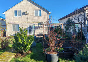 Дом 147м&sup2;, 2-этажный, участок 5 сот.  