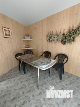 Дом 100м&sup2;, 2-этажный, участок 6 сот.  