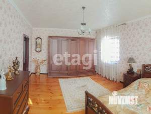 Дом 360м², 2-этажный, участок 10 сот.  