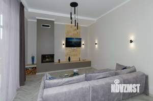 Дом 250м&sup2;, 2-этажный, участок 7 сот.  