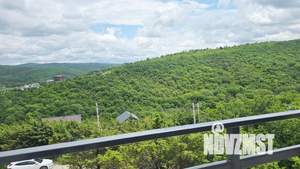 Дом 150м&sup2;, 2-этажный, участок 12 сот.  