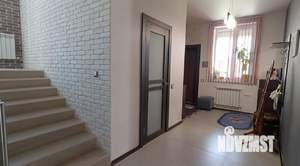 Дом 381м², 2-этажный, участок 10 сот.  