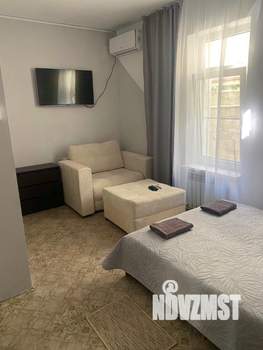 Дом 440м&sup2;, 2-этажный, участок 8 сот.  