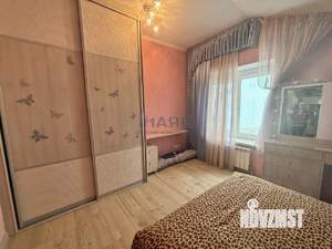 Дом 240м&sup2;, 2-этажный, участок 9 сот.  