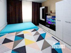 Дом 60м², 2-этажный, участок 5 сот.  
