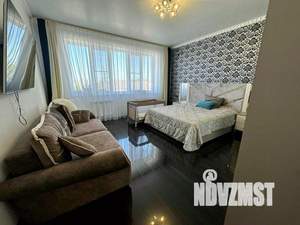 Дом 170м&sup2;, 2-этажный, участок 4 сот.  