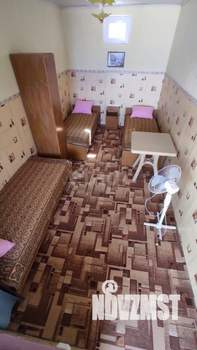 Дом 330м&sup2;, 3-этажный, участок 5 сот.  