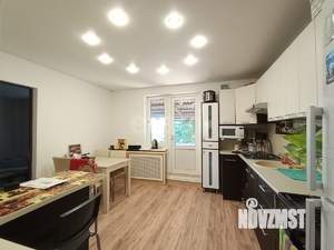 Дом 100м², 1-этажный, участок 7 сот.  