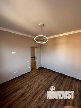 Дом 105м², 2-этажный, участок 5 сот.  