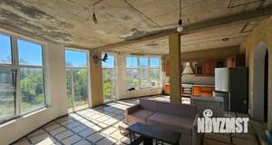 Дом 220м&sup2;, 1-этажный, участок 8 сот.  