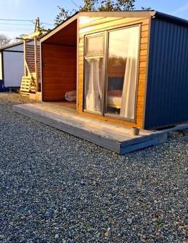 Дом 100м&sup2;, 1-этажный, участок 5 сот.  