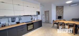 Дом 150м&sup2;, 2-этажный, участок 7 сот.  