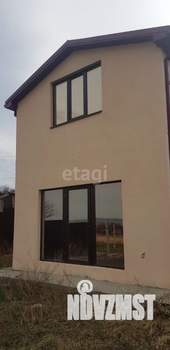 Дом 50м&sup2;, 2-этажный, участок 4 сот.  