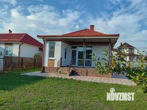 Дом 65м², 2-этажный, участок 7 сот.  