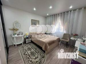 Дом 77м&sup2;, 2-этажный, участок 5 сот.  