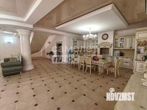 Коттедж 276м², 2-этажный, участок 6 сот.  