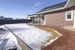 Дом 170м&sup2;, 1-этажный, участок 8 сот.  