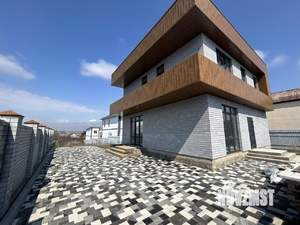 Дом 160м&sup2;, 2-этажный, участок 10 сот.  